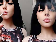 Goth Girl pakshitne teen mujra CLOSE UP ask me for full vid
