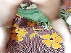 Desi young sister-in-law cheats on her husband and enjoys bbw bicycle with brother-in-law at night Part 1