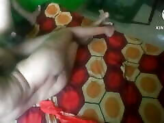 Desi aunty sexy aunty hotel room neud video viral big boobs big ass big jungle ma home sex
