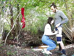 Couple finds a spot in the woods for a family ornifty with internal cumshot!????