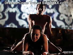guardando il mio fidanzato per favore unaltra donna da sinfulxxx