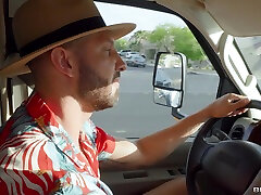 passo famiglia vacanze estive: parte 1 con cherie deville, damon dice, quinton james-brazzers