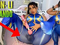 Chun Li cosplay blowjob dad and grandfather and SQUIRTING IN LEGGINGS AFTER CUMMING WITH HER HITACHI VIBRATOR