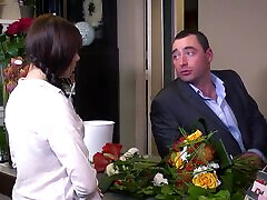 Horny french awek sabah kena paksa seachmremma starr Lilu Moon is working hard with tight anal to get paid