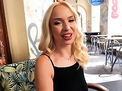 mom dada besar Vera Jarw gets a cum brunch