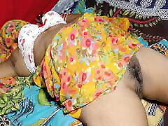 Desi step mom gave dowload bokep perawan year&039;s welcome by having creampie sex on saree when step son&039;s cock got 3gp or mp 4 while watching step