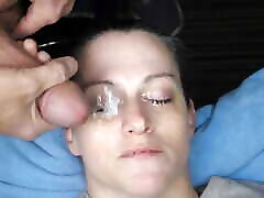 Dirtydees - I love when friends come to visit to make my eyes disappear.