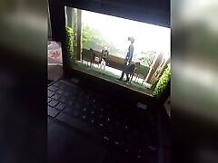 heißes 18 jähriges dünnes mädchen reitet mit perfekten titten. echtes hausgemachtes video