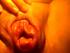 BBW Pump and fist pussy nice Plump pumped pussy being gaped and fisted. Wide open and feels so good