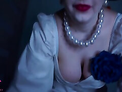 Lady Dimitrescu In Will Fuck You. Cosplay. Resident banyoda izlerken yakalanyoe Village. 12 Min