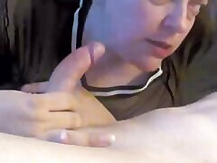 amateur bbw frau lutscht schwanz
