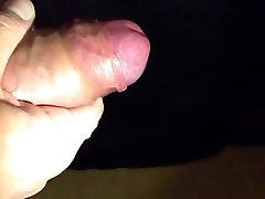 Amazing huge cumshot Amazing huge cumshot