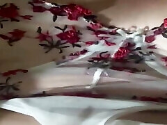 Short Clip- BBC prg taxi sex movie plays with Arab Slut&039;s Huge Clit