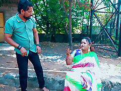 Stranger man fucks his neighbour Bhabhi by seeing her naked hot figure