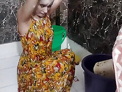 Bhabhi ka big bobs daba kar jabar dasti pela