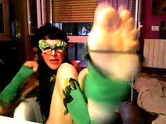 Miss pee on man Vegan - Madre Natura Poison Ivy