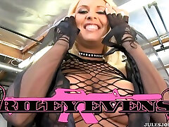 Riley Evens Anal Likes Hard Objects In Her Ass - Exclusive Scene - JulesJordan