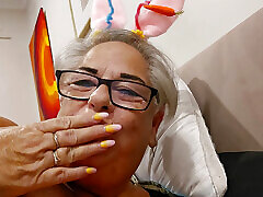 Mama&039;s sunny leone feed fun