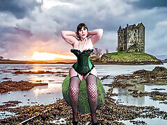 Granny Highlander: Dildo Fucking boydy tiny - There Can Be Only One! 8 9 2024 CAM6