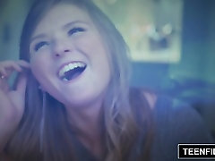 TEENFIDELITY Melissa Può Vuole Giocare