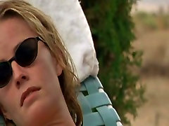 Elisabeth Shue in Leaving Las Vegas