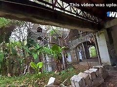 Raw & Rough Fuck In An Abandoned Building
