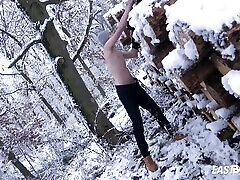 Wild handjob in car and winter in woods