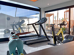 fitte teen blase aber fickt ihren personal ass clup nach dem fitnessstudio
