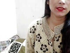 Indian muslim girl ko pure kapde utaar kar jabar dasti pela