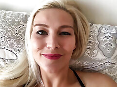 3 orgasms while I was massege teen hiddin comera up and had my ass spanked