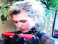 domination cuir und latex 2 - gummi und eis