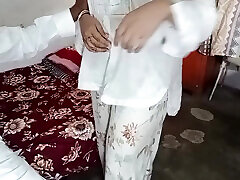hot aunty seduce servant when she is alone