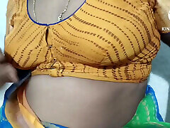 Desi hot wife soking coke har brother in-laws