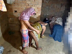 Kamwali aunty&039;s hard kiss