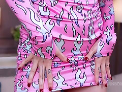 5on1 Hot babe Stacy Fort gets double vaginal penetration and