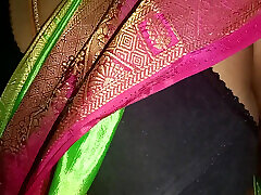 I went to my ex-girlfriend&039;s mother&039;s house and she looked so beautiful in her saree.