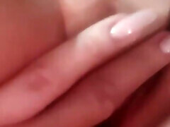I Love to play with my Pussy