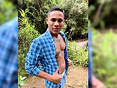 Hot muscle tattooed latino boy pictures