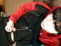 Boy wanking and cumming