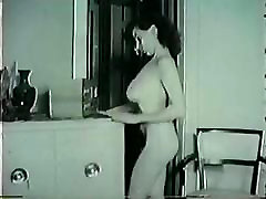 sleepin russian and son Mae &039;&039;Busty&039;&039; Brown - Radio Repair c.1950&039;s