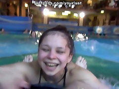 Horny bimbo wants to have fun in the cosmice porn park before she gets fucked
