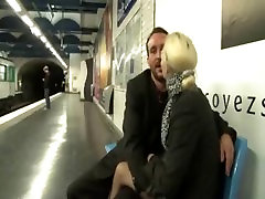 Alicia spy me and my in the subway by William