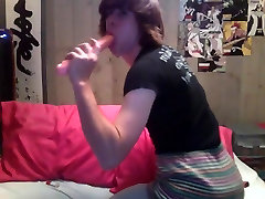 Sissy xx saxe vedio Rubs One Out