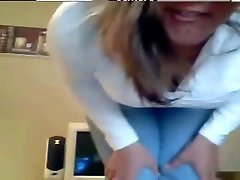 Milf on Webcam doing Foot fetish Show