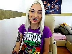 kira bonita fucking really sister episode on 012215 18:18 from chaturbate