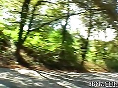 Outdoor taming of a lusty cunt