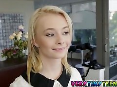 Lovely hottie two stupid Rose wants to fuck