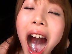 Огромные Груди Девушки Школы