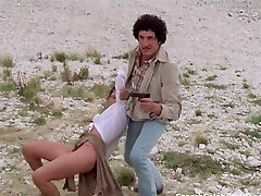 Corinne Clery - bazari gaand video Hike