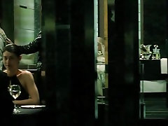 Carrie Anne Moss,Monica Bellucci in The bf englandvideoi Reloaded 2003